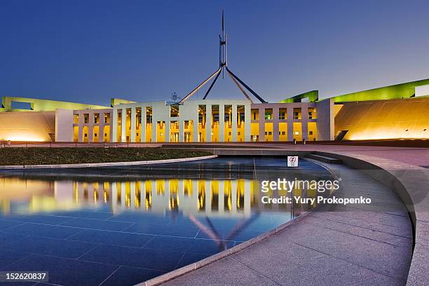 parliament house - canberra stockfoto's en -beelden