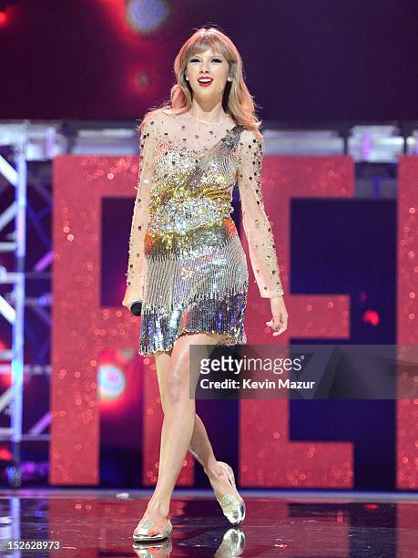 Taylor Swift performs onstage during the 2012 iHeartRadio Music Festival at the MGM Grand Garden Arena on September 22, 2012 in Las Vegas, Nevada.
