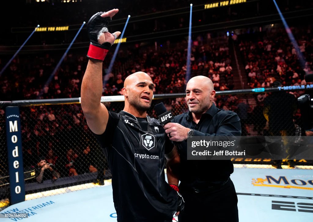 UFC 290: Lawler v Price