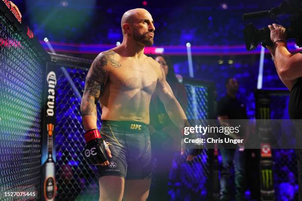 Alexander Volkanovski of Australia enters the Octagon in the UFC featherweight championship fight during the UFC 290 event at T-Mobile Arena on July...