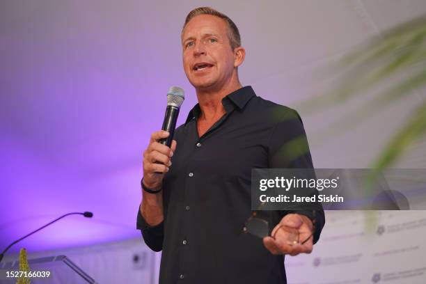 Chris Wragge attends Samuel Waxman Cancer Research Foundation 19th Annual Hamptons Happening on July 08, 2023 in Bridgehampton, New York.