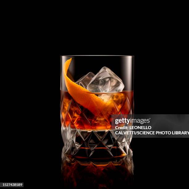 drink on the rocks, illustration - cocktail party stock illustrations