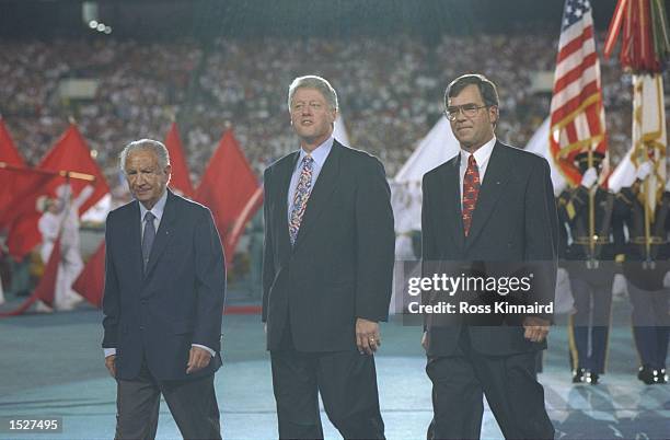 Juan Antonio Samaranch, left, President Clinton and Billy Payne, right, President of ACOG, during the Opening Ceremony of the 1996 Olympic Games in...