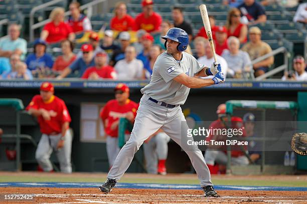 Shawn Green of Team Israel bats against Team Spain during game 6 of the Qualifying Round of the World Baseball Classic at Roger Dean Stadium on...