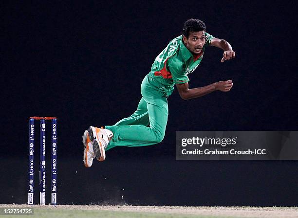 Shafiul Islam of Bangladesh bowls during the Group D match between Pakistan and Bangladesh at Pallekele Cricket Stadium on September 25, 2012 in...