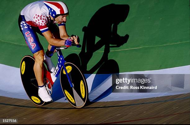 Kent Bostick of the USA in action during the men's individual pursuit qualifiers at Stone Mountain Velodrome at the 1996 Centennial Olympic Games in...