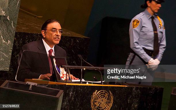 Asif Ali Zardari, President of the Islamic Republic of Pakistan, addresses the United Nations General Assembly on September 25, 2012 in New York...