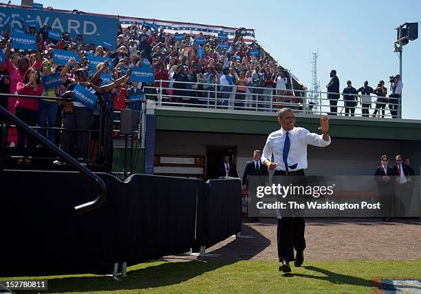 Obama Rally Stadium 120 G Richard Pfitzner Stadium Stock Photos, High-Res Pictures, and ...