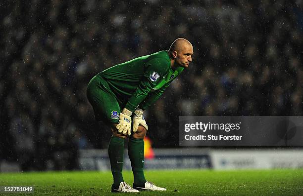 Everton keeper Jan Mucha in action during the Capital One Cup Third Round match between Leeds United and Everton at Elland Road on September 25, 2012...