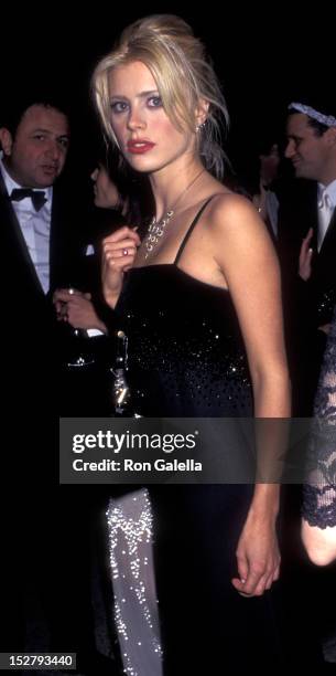 Model Laura Bailey attends Metropolitan Museum of Art Costume Institute Gala on December 4, 1995 at the Metropolitan Museum of Art in New York City.