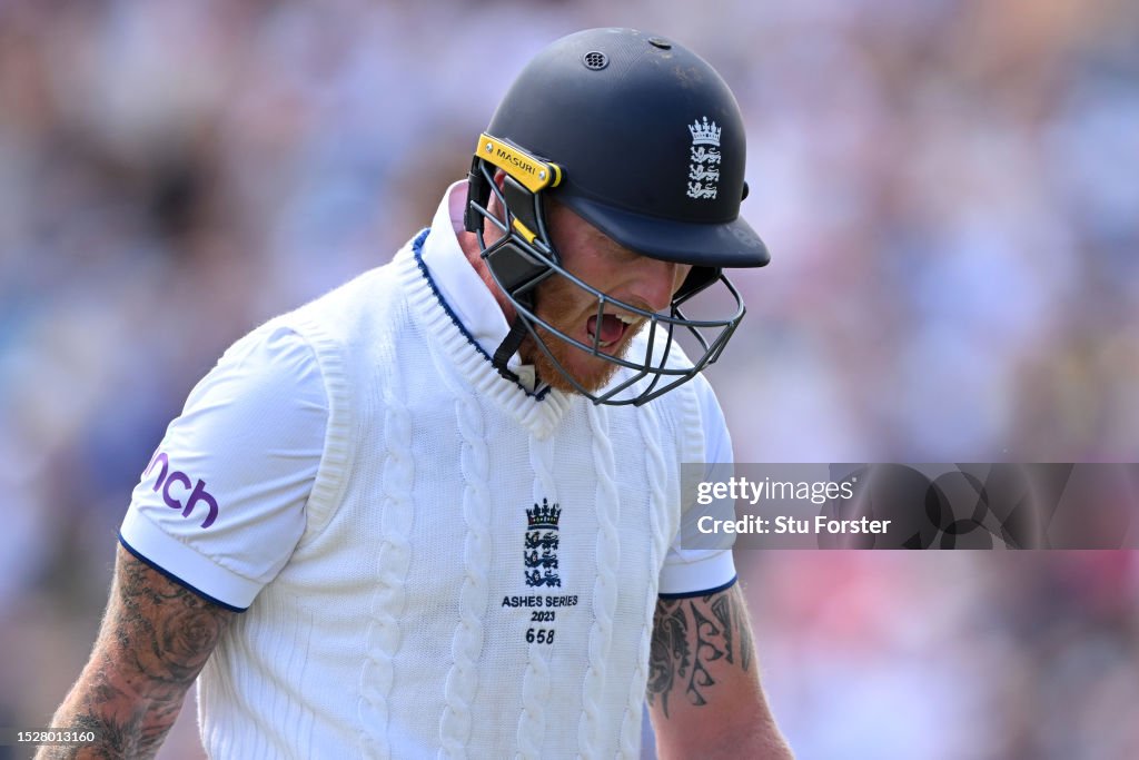 England v Australia - LV= Insurance Ashes 3rd Test Match: Day Four