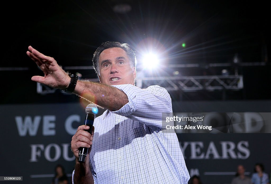 Romney Takes Whirlwind Campaign Tour Of Ohio