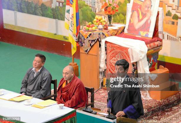 Prime Minister of the Tibetan Government in Exile Lobsang Sangay addresses during the Special General Meeting on September 25, 2012 in Dharamsala,...