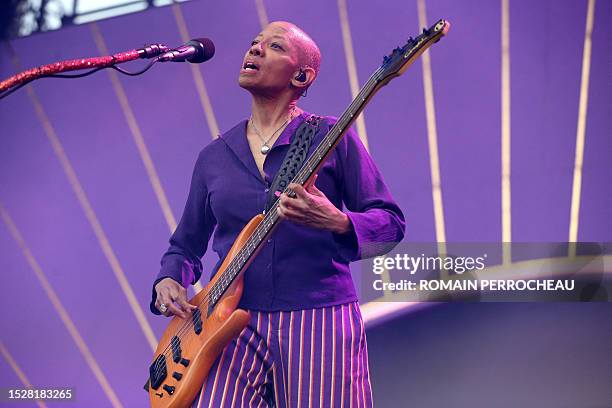 146 Gail Ann Dorsey Stock Photos High Res Pictures And Images Getty 146-gail-ann-dorsey-stock-photos-high-res-pictures-and-images-getty