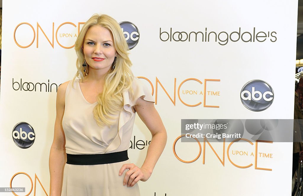 Bloomingdale's 59th Street Welcomes Jennifer Morrison Star Of ABC's "Once Upon a Time"
