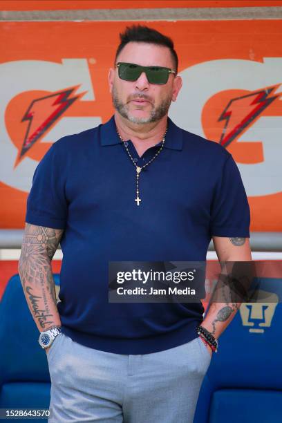 Antonio Mohamed, head coach of Pumas looks on during the 2nd round match between Pumas UNAM and Mazatlan FC as part of the Torneo Apertura 2023 Liga...