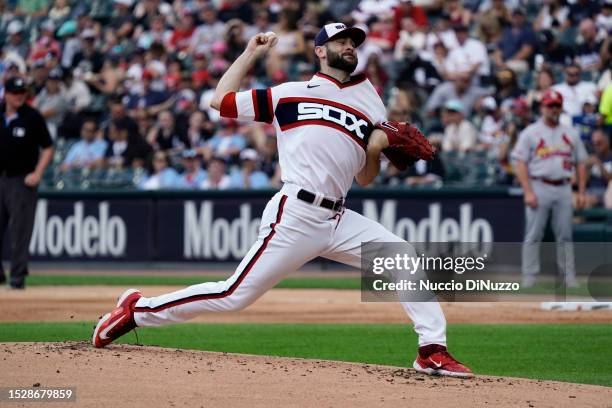 Lucas Giolito of the Chicago White Sox throws a pitch during the second inning of a game against the St. Louis Cardinals at Guaranteed Rate Field on...