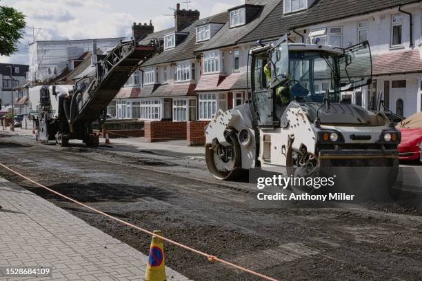 planer and road-roller - road work stock pictures, royalty-free photos & images