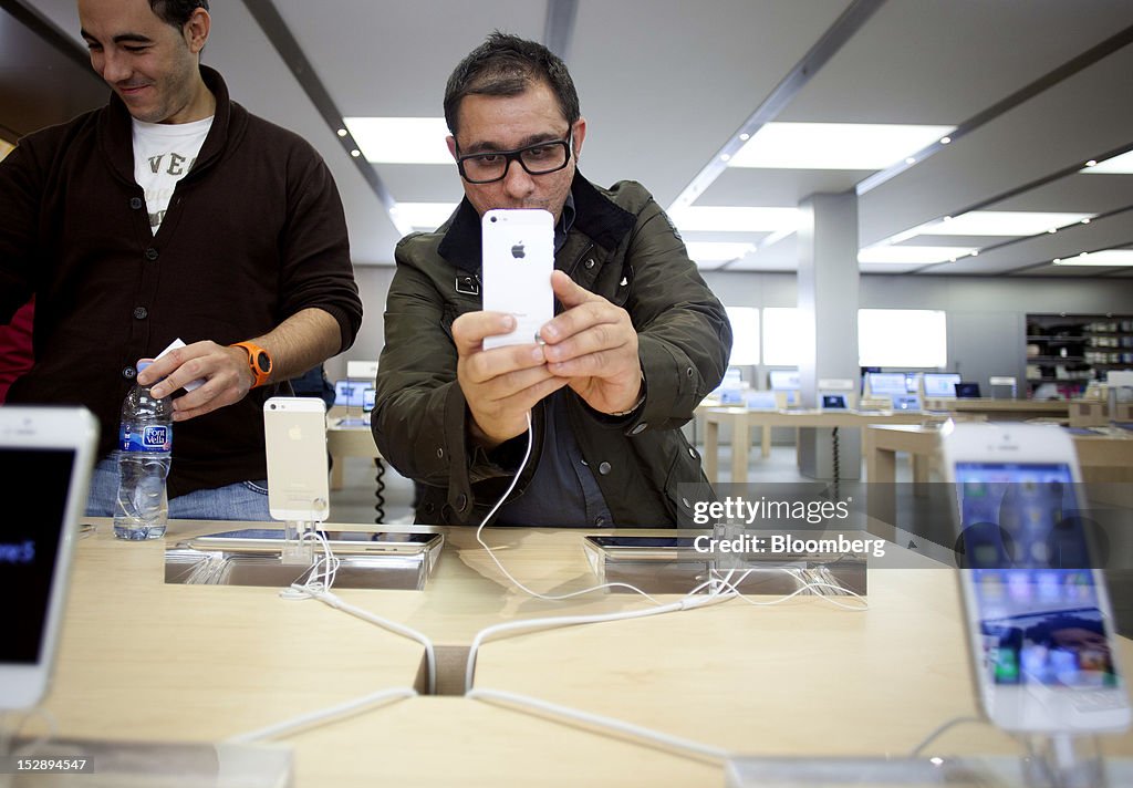 Apple iPhone 5 Hits Spain