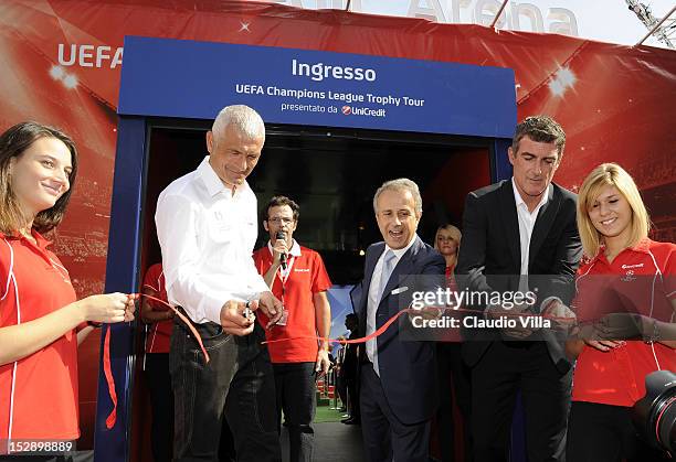 Luca Ravanelli Photos and Premium High Res Pictures - Getty Images