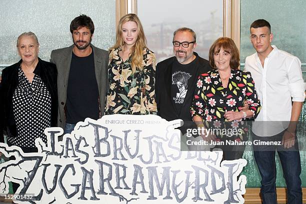 Terele Pavez, Hugo Silva, Carolina Bang, Alex de la Iglesia, Carmen Maura and Mario Casas attend the "Las Brujas de Zugarramurdi" press conference at...