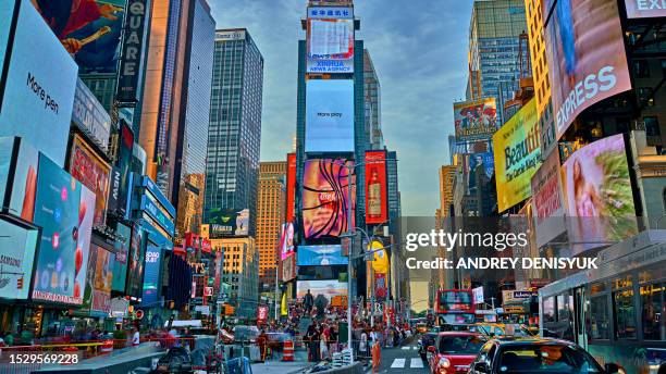 times square. manhattan. new york - new york taxi stock pictures, royalty-free photos & images