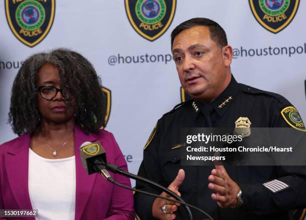 Officer Rashad Rivers 121 Edward Vasquez Photos & High Res Pictures - Getty Images