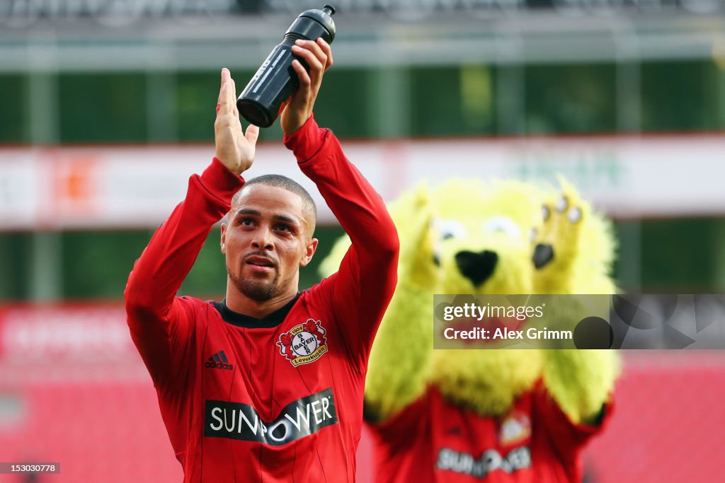 Bayer 04 Leverkusen v SpVgg Greuther Fuerth - Bundesliga