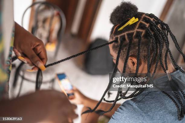 cabello afro rastafari - dreadlocks fotografías e imágenes de stock