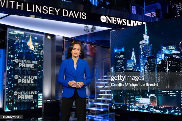 Linsey Davis on the set of ABC News Live. (Michael Le Brecht II/ABC via Getty Images LINSEY DAVIS