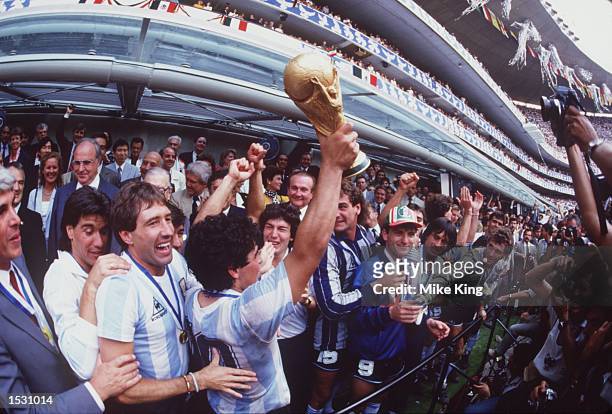 S MEDIA AFTER ARGENTINA BEAT GERMANY 3-2 TO WIN THE 1986 SOCCER WORLD CUP FINAL. Mandatory Credit: Mike King/ALLSPORT