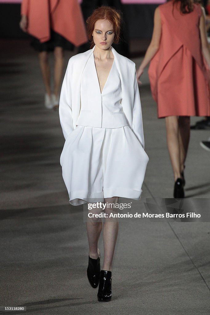 John Galliano: Runway - Paris Fashion Week Womenswear Spring / Summer 2013