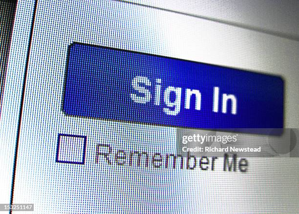 Checkbox Screen Photos and Premium High Res Pictures - Getty Images