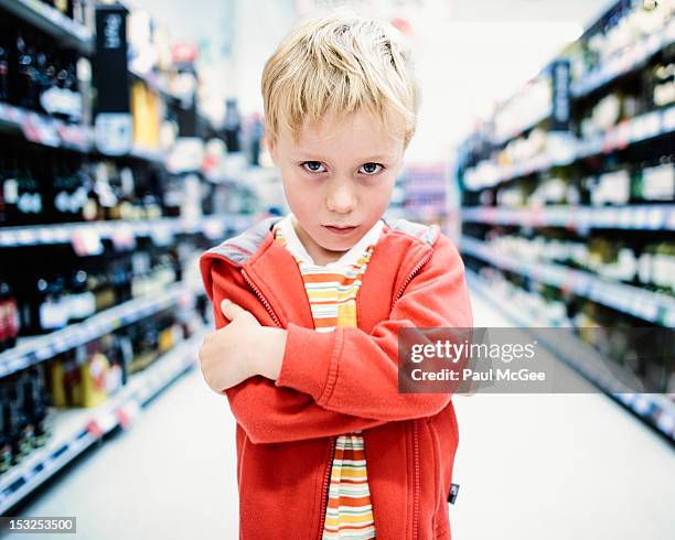 standing boy - 6 7 years stock pictures, royalty-free photos & images