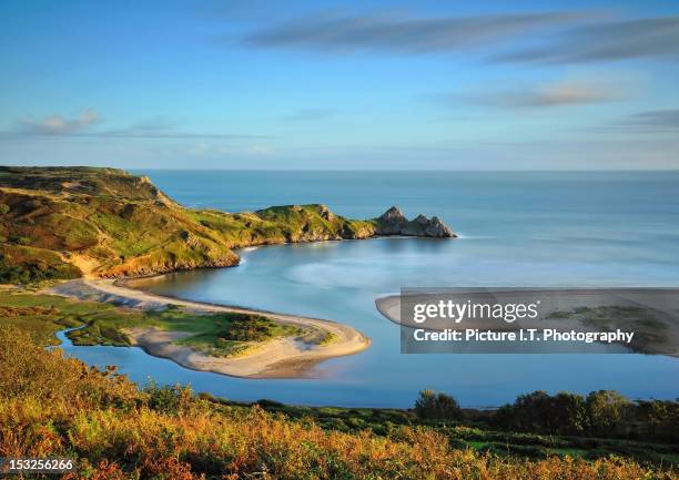 three cliffs bay - スワンシー ストックフォトと画像