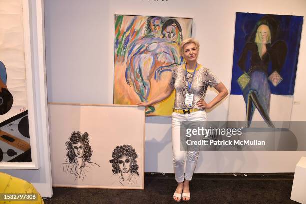 Mariana Verkerk attends Hamptons Fine Art Fair Opening Night Vernissage Benefiting Guild Hall on July 13, 2023 at Southampton Fairgrounds in...