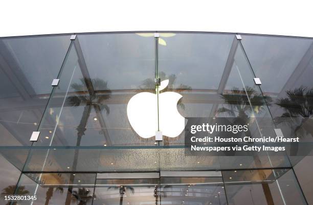 The Highland Village Apple store welcomes early customers to purchase new poducts at 8 a.m. On Friday, Sept. 21 in Houston. Stofferahn had been...