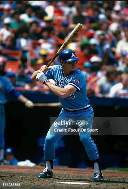 Dale Murphy of the Atlanta Braves bats against the New York Mets during an Major League Baseball game circa 1982 at Shea Stadium in the Queens...