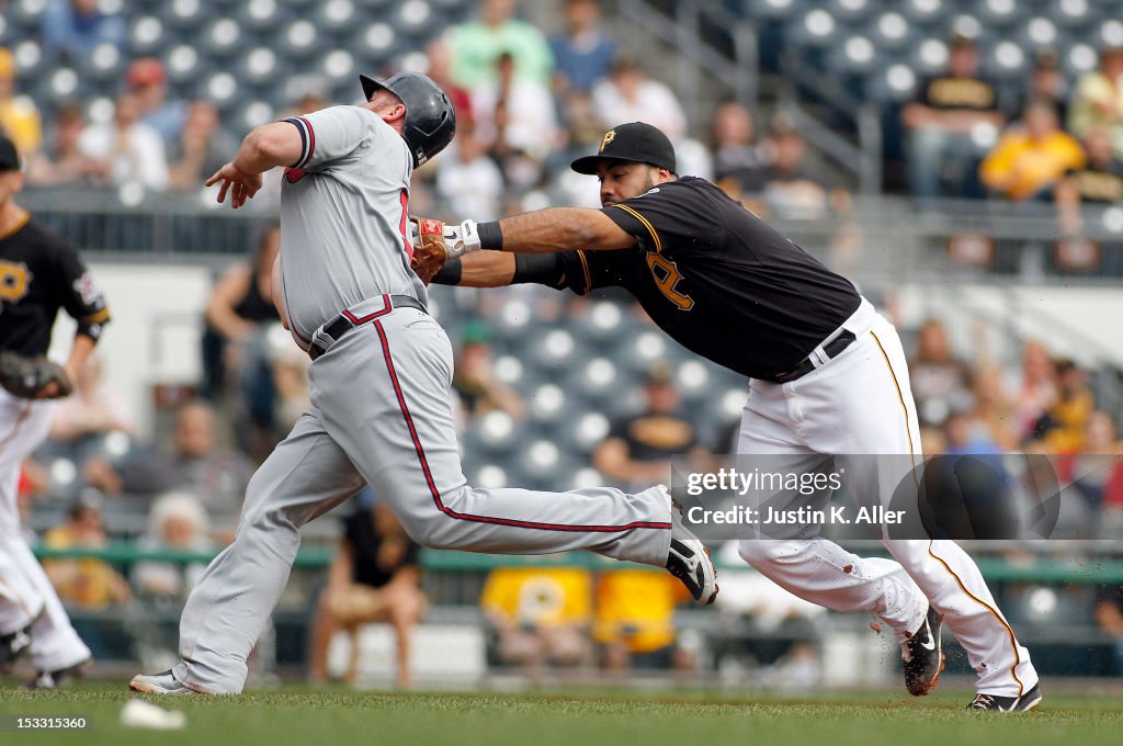 Atlanta Braves v Pittsburgh Pirates