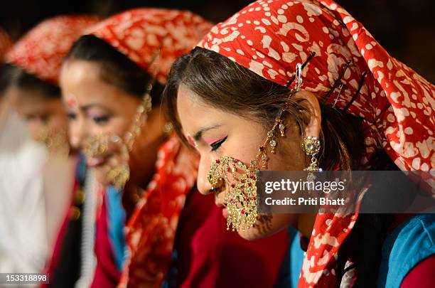 dancers - priti bhatt stock-fotos und bilder