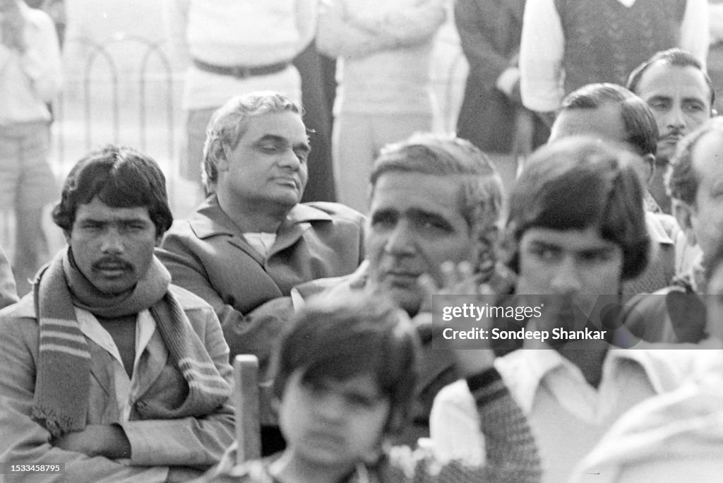 Jan Sangh Leader Atal Bhari Vajpayee Sitting Wth Crowds