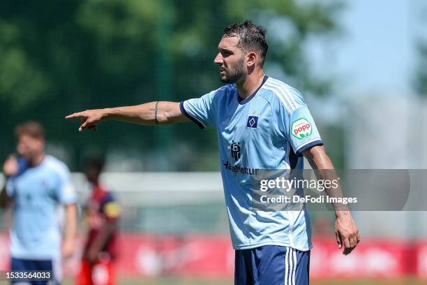 Levin Oeztunali of Hamburger SV gestures during the pre-season friendly match between RB Salzburg and Hamburger SV at Sportzentrum Anif on July 15,...