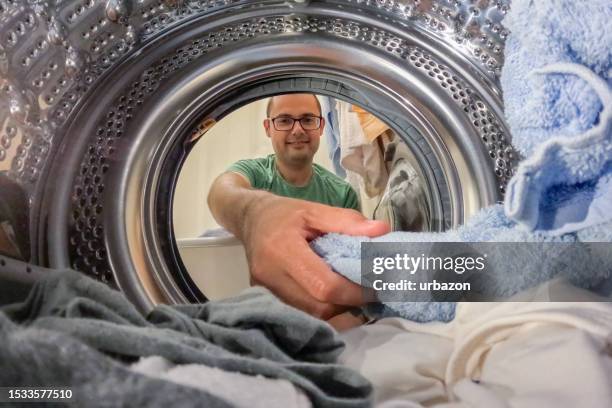 Extraction Washing 4,893 Extraction Wash Stock Photos, High-Res Pictures, and Images ...