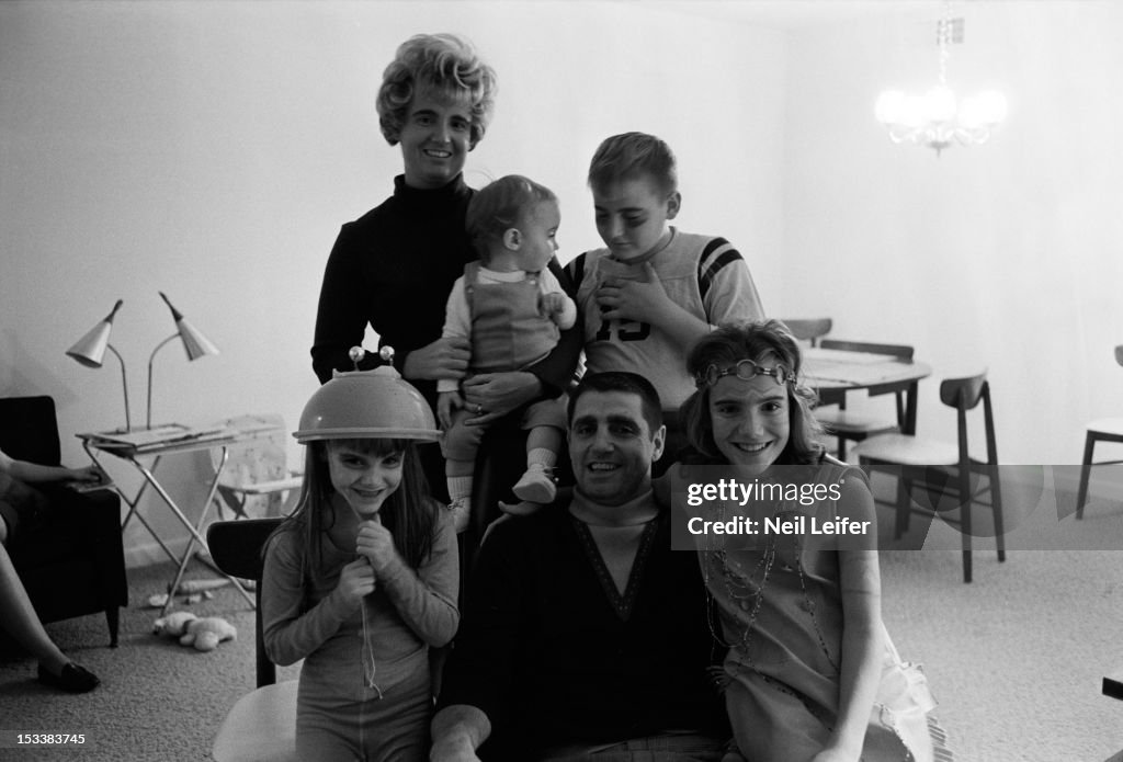 Early Morrell Portrait of Baltimore Colts QB Earl Morrall posing casual at home ...