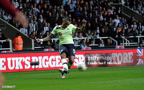 Danny Simpson of Newcastle crosses the ball for Henrique of Bordeaux to score a own goal during the UEFA Europa League group stage match between...