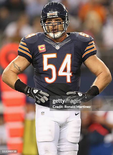 Brian Urlacher of the Chicago Bears at Cowboys Stadium on October 1, 2012 in Arlington, Texas.