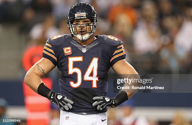 Brian Urlacher of the Chicago Bears at Cowboys Stadium on October 1, 2012 in Arlington, Texas.