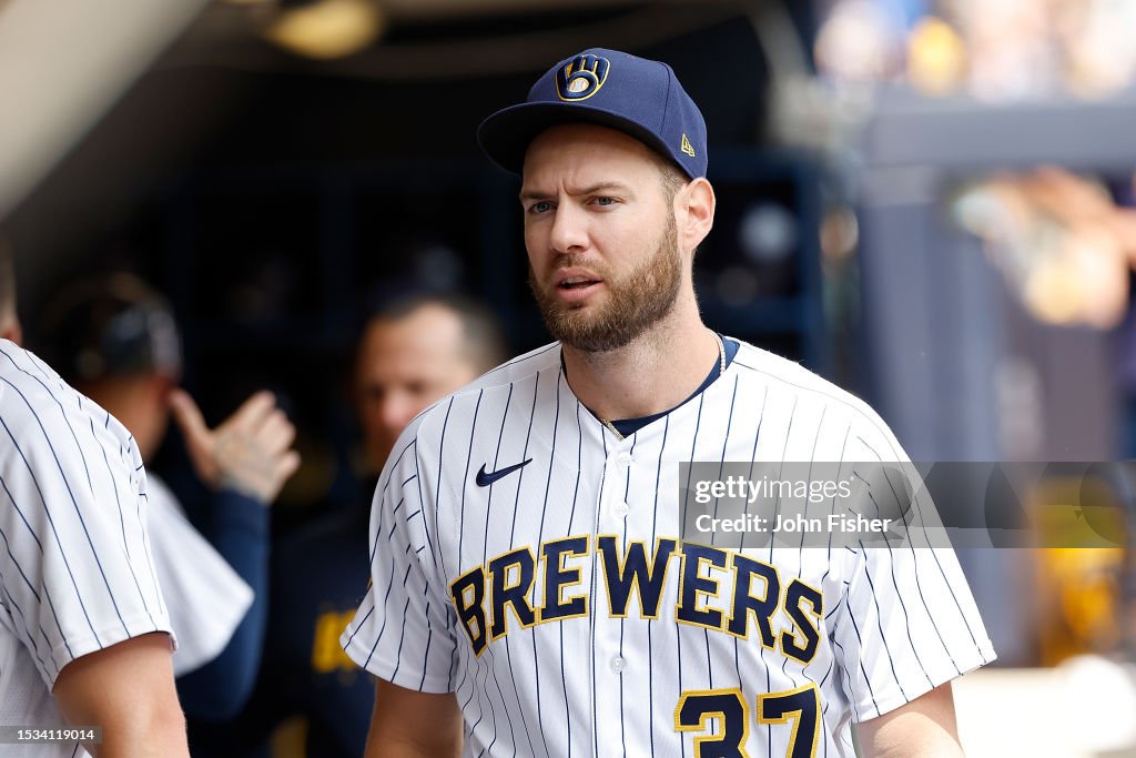 Cincinnati Reds v Milwaukee Brewers