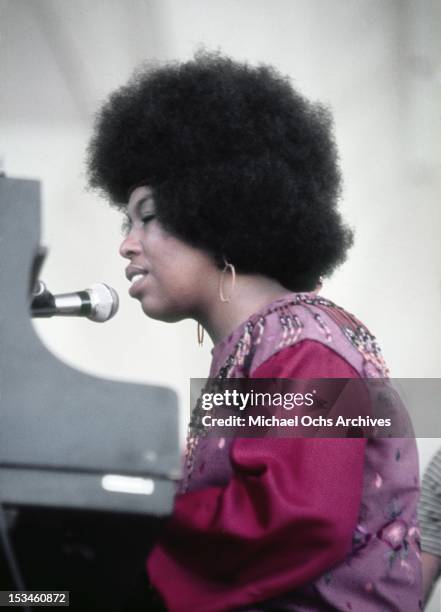 Roberta 81 1,867 Roberta Flack Photos & High Res Pictures - Getty Images