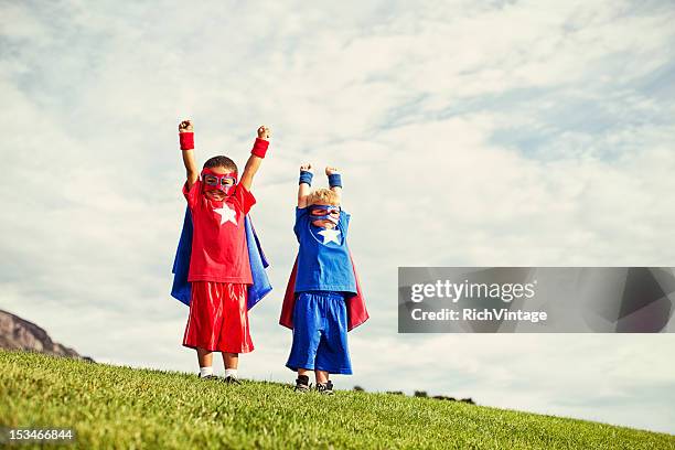 super kids - superhero kid stockfoto's en -beelden